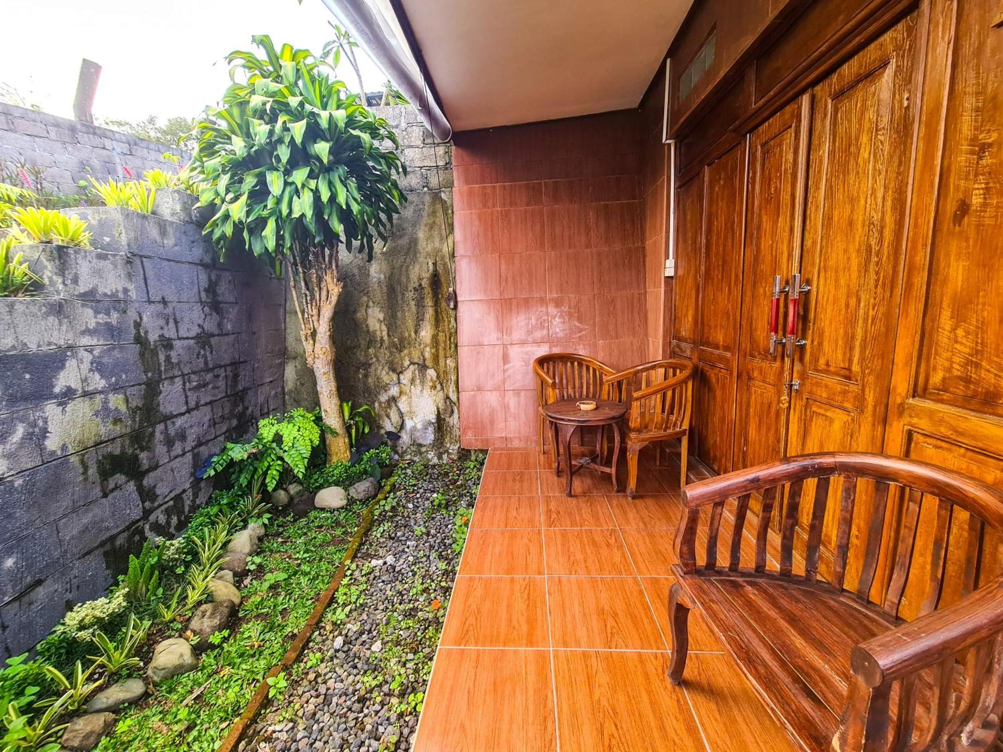 Navalia Villa Bedugul Бедуґул Екстер'єр фото