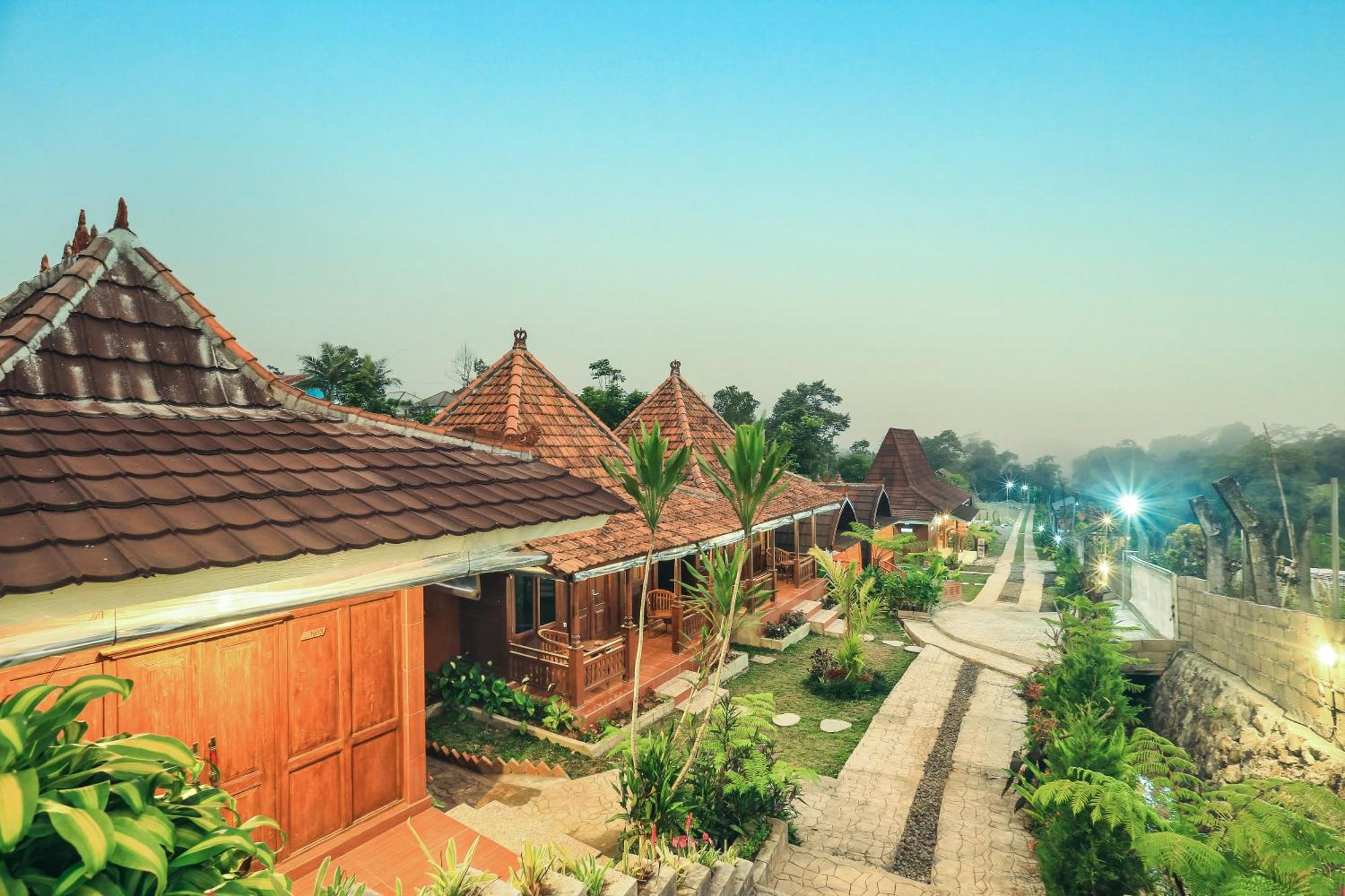 Navalia Villa Bedugul Бедуґул Екстер'єр фото